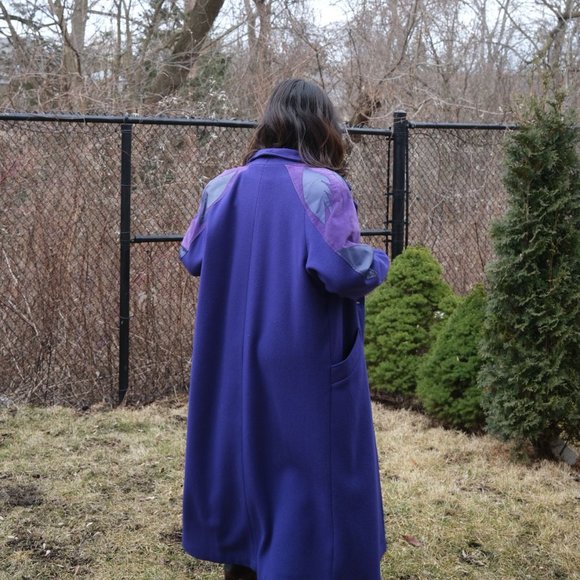 Braemar Vintage Long Coat by Diana Charles! (Medium/Large) - Picture 5 of 8